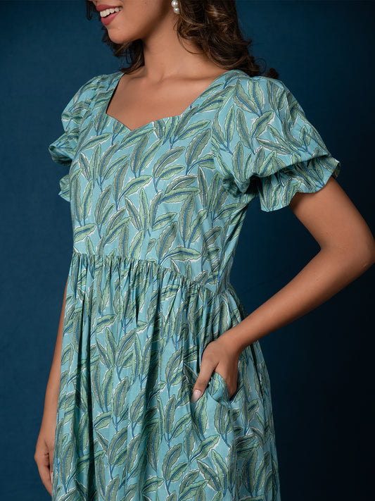 AAHELI HAANA COTTON LEAF PRINTED GATHERED DRESS