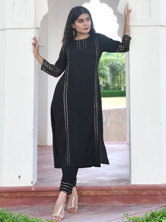 AAHELI DEJA BLACK KURTA-PANT SET
