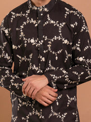 AAHELI RIHAN BLACK EMBROIDERED KURTA-PANT SET